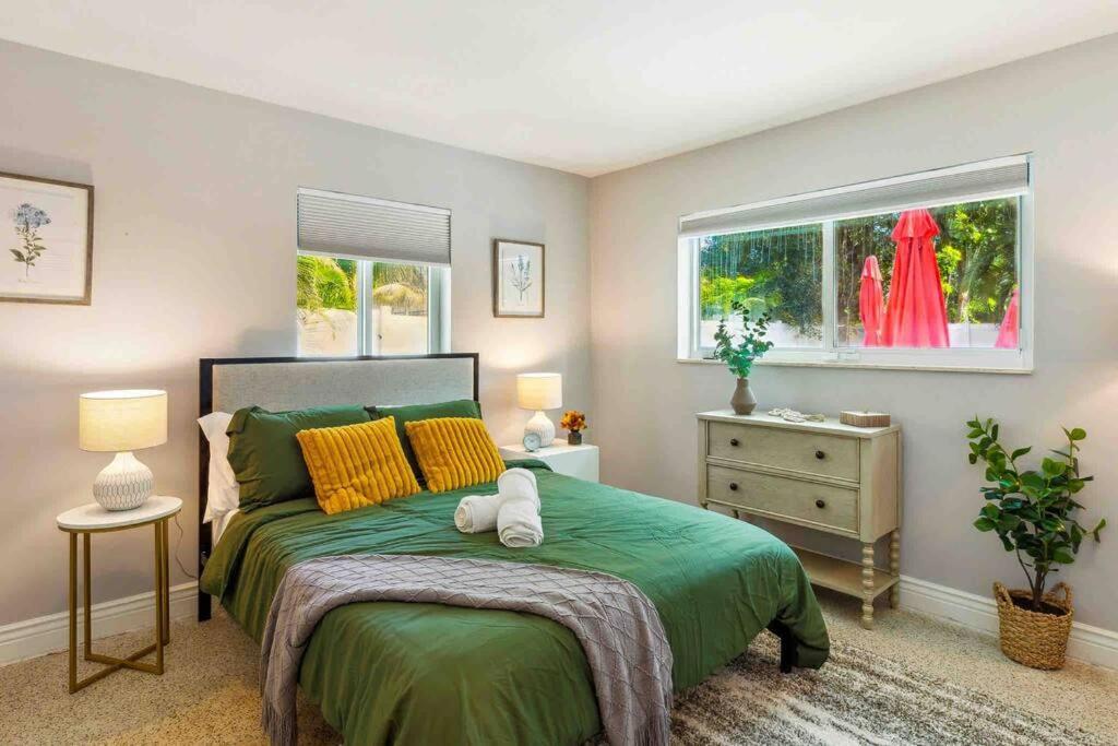 Private Oasis With Pool Near Beaches, Dining & Las Olas Fort Lauderdale Exteriör bild