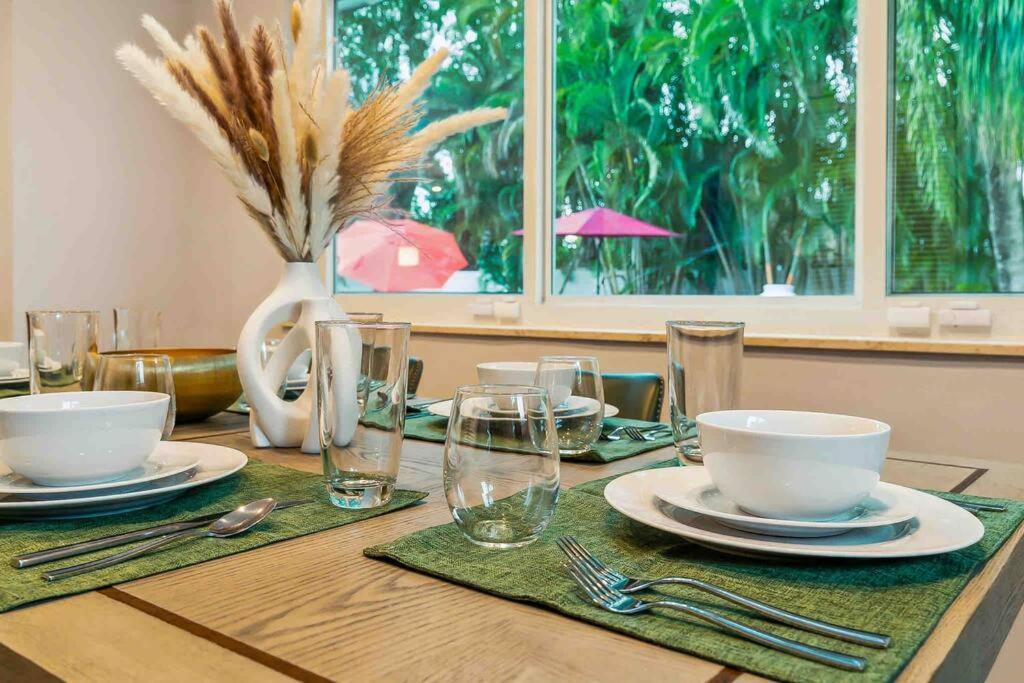 Private Oasis With Pool Near Beaches, Dining & Las Olas Fort Lauderdale Exteriör bild